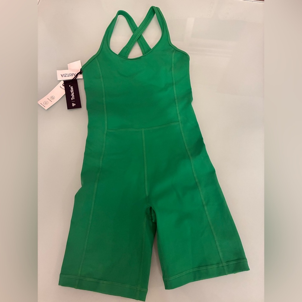 💚 NWT Aritzia TnaLIFE™ Surge Romper Cross-back RARE COLOR Green 😍 - Picture 11 of 11